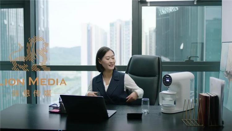 家樂事P40凈飲機直接過濾自來水變為純凈水并加熱